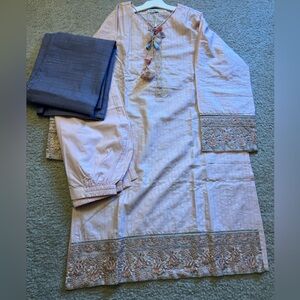 Light Pink Embroidered Long Sleeve Women's Dress